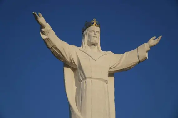 Swiebodzin - Attraktionen - Christus-König-Stadt - Busse und Busse Swiebodzin - Attraktionen - Christus-König-Stadt - Busse und Busse