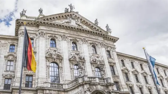 Munich - Buses and buses - Transport - Attractions and sightseeing