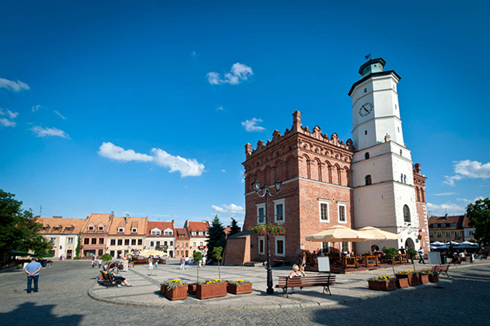 Sandomierz Buses and Buses - Sightseeing and Monuments in Sandomierz